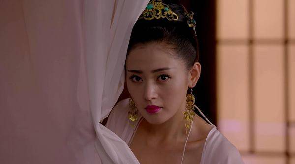 那些年我们追的穿越剧,有一部没在电视台播放,但网播43亿!