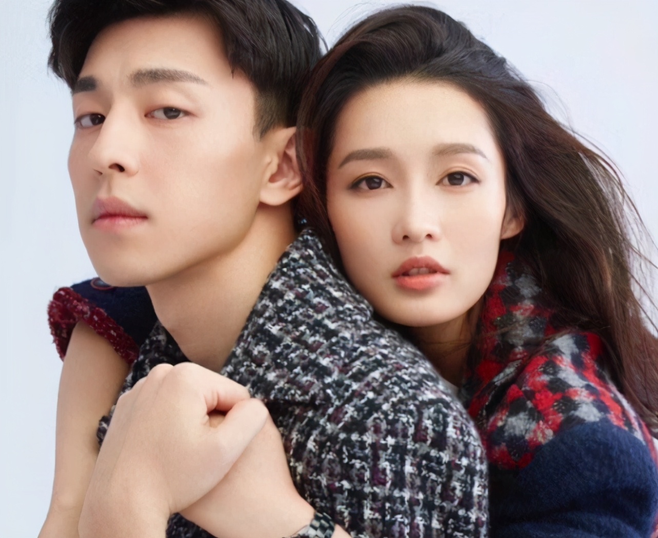 明星双人杂志封面,郭麒麟张天爱中国元素,张雪迎这组