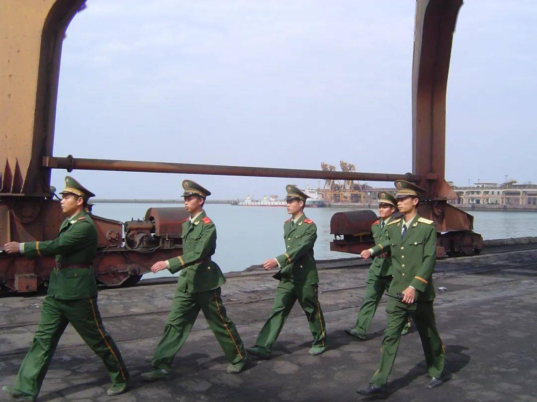 南海国门巡礼八所边检站