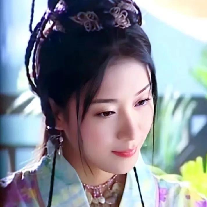 杨怡,暗黑反派温柔小白花,她的古装从来不让人失望!_慕容_隆基_姚金玲