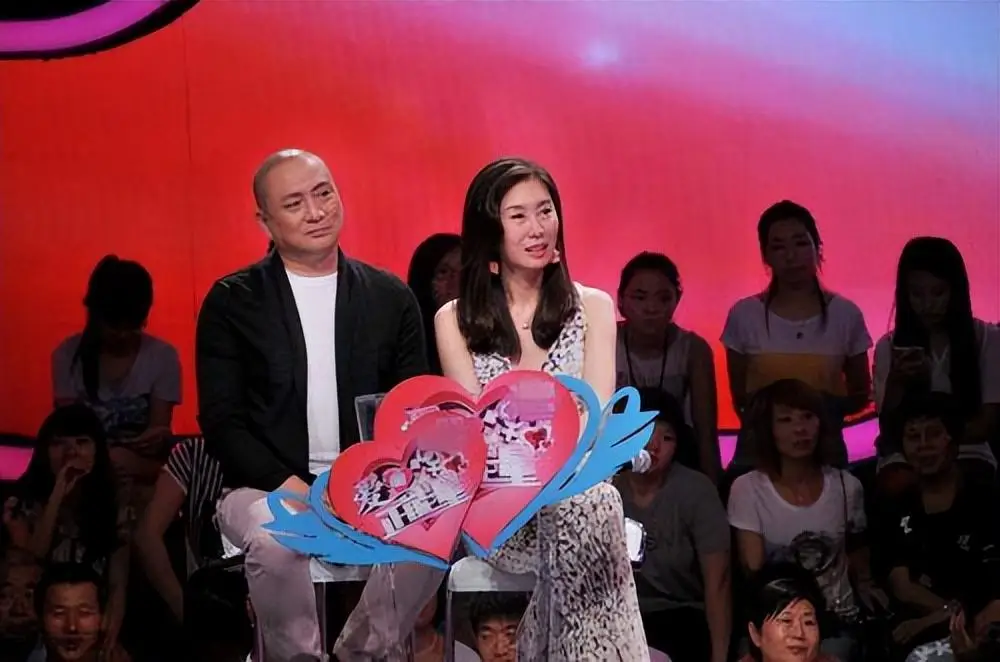 6个孩子3个妈,如今每年生活费近五百万,65岁汤镇业何时能退休?