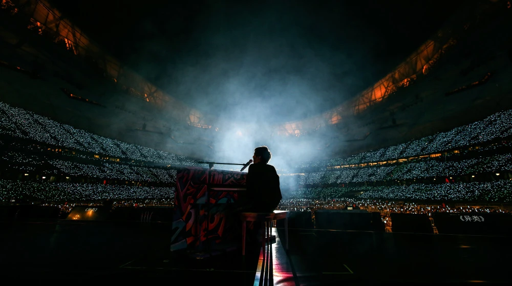 华晨宇火星演唱会图片,华晨宇照片,红海太壮观了!