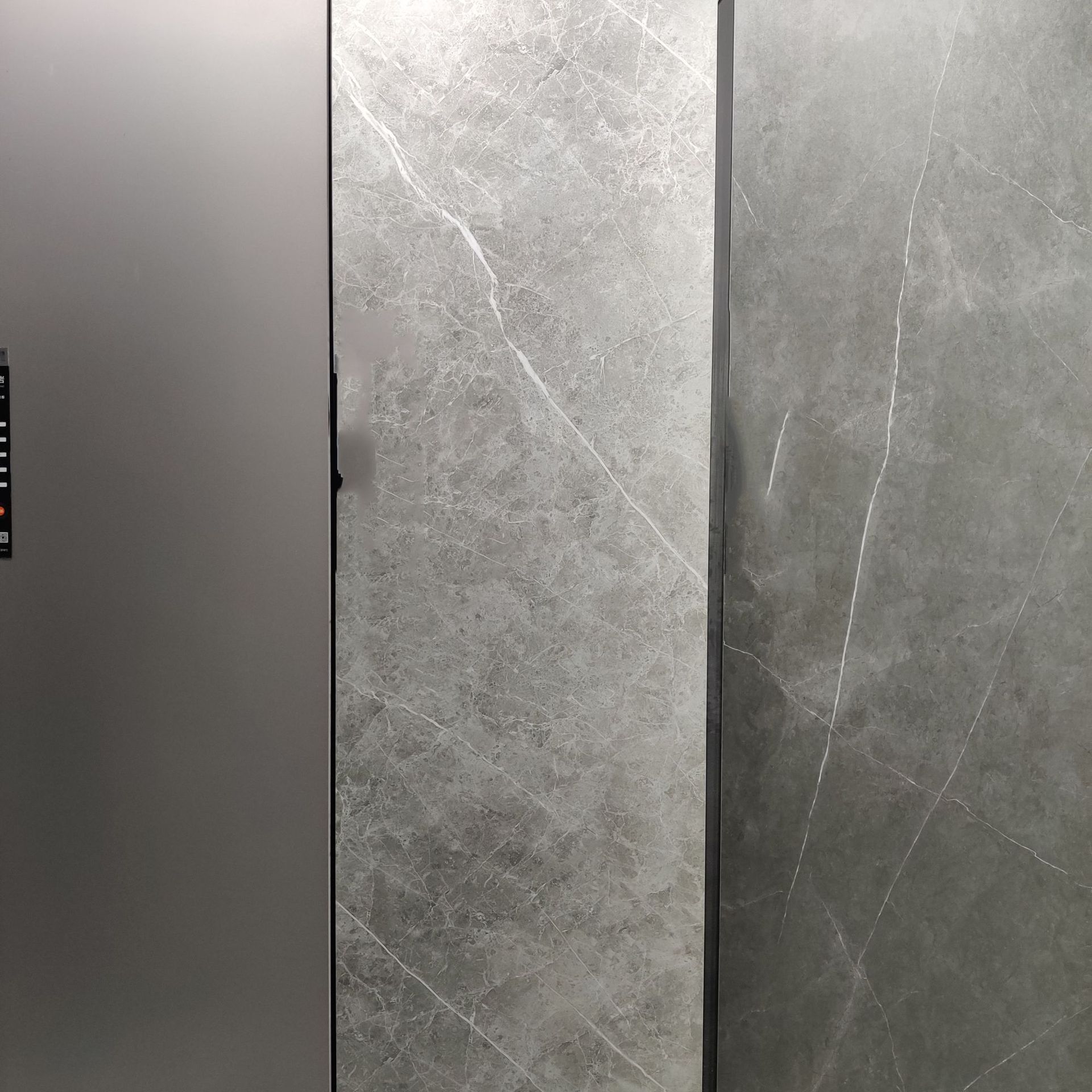 灰色细颗粒岩板火山灰闪电灰意大利深灰浅灰岩板台面板餐桌面加工