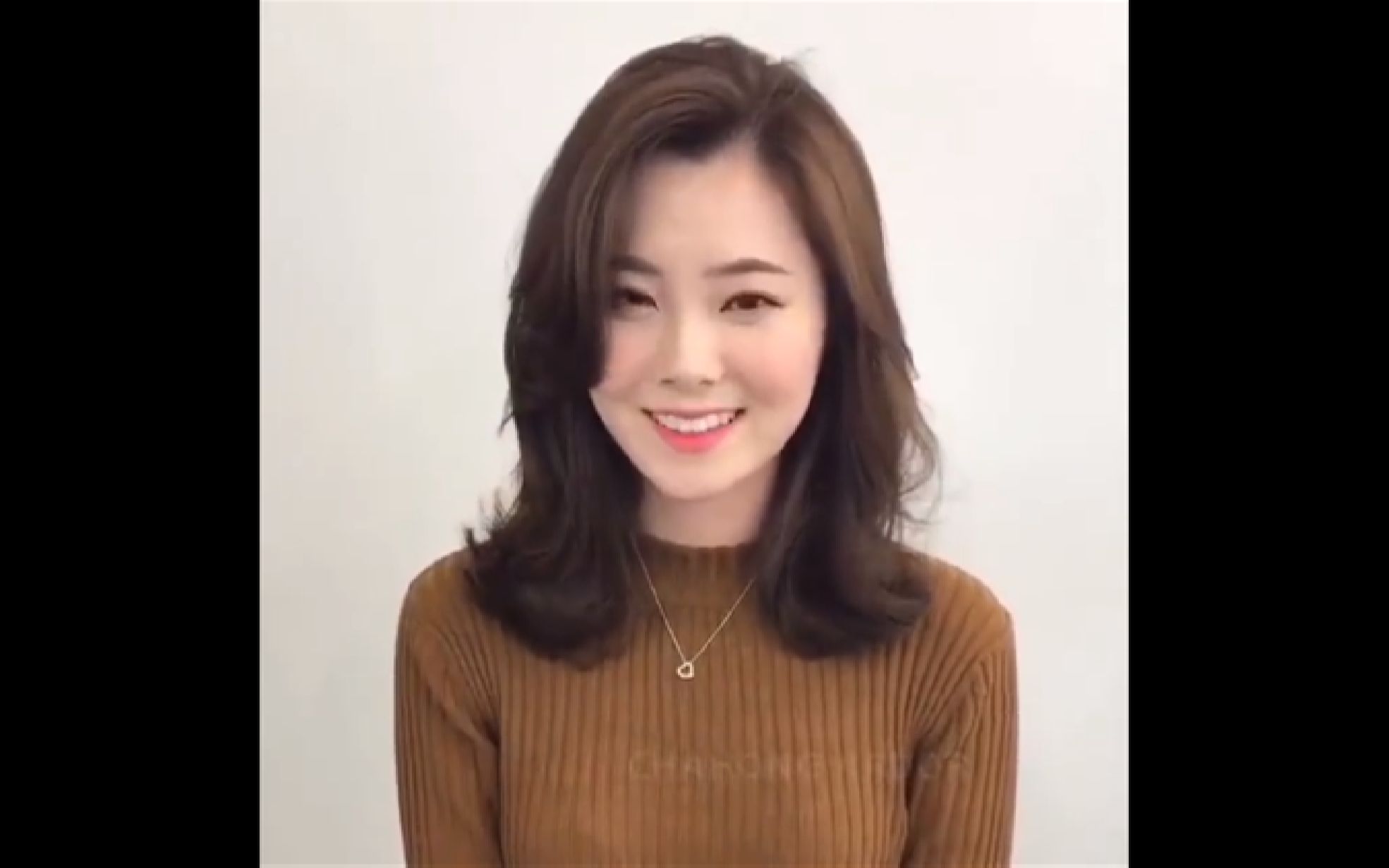 【女生发型推荐】容易打理,有女人味的短发