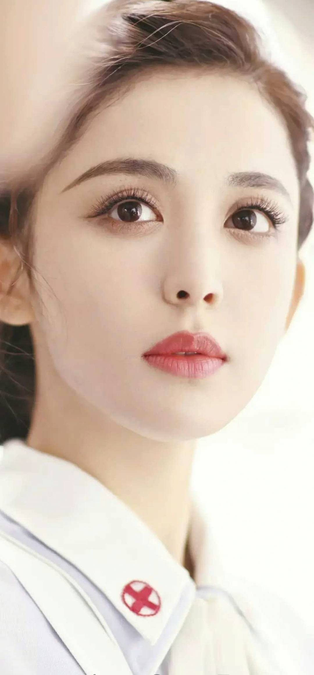 高清美图:古力娜扎,最美护士造型天花板_病人_剧中_形象