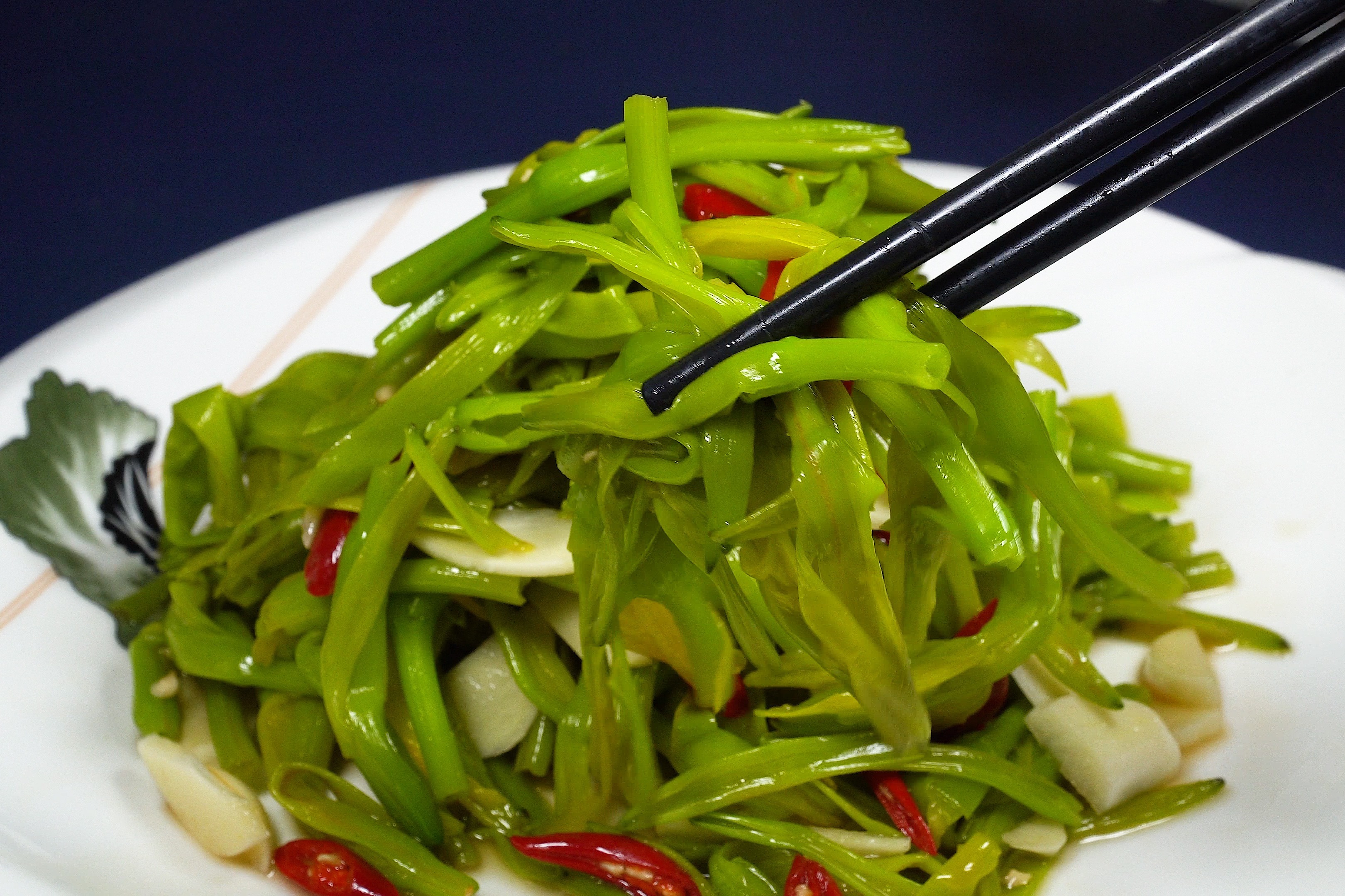 凉拌黄花菜这样做安全健康真是太美味了看到就流口水