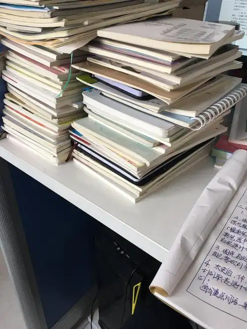 看看我的办公桌