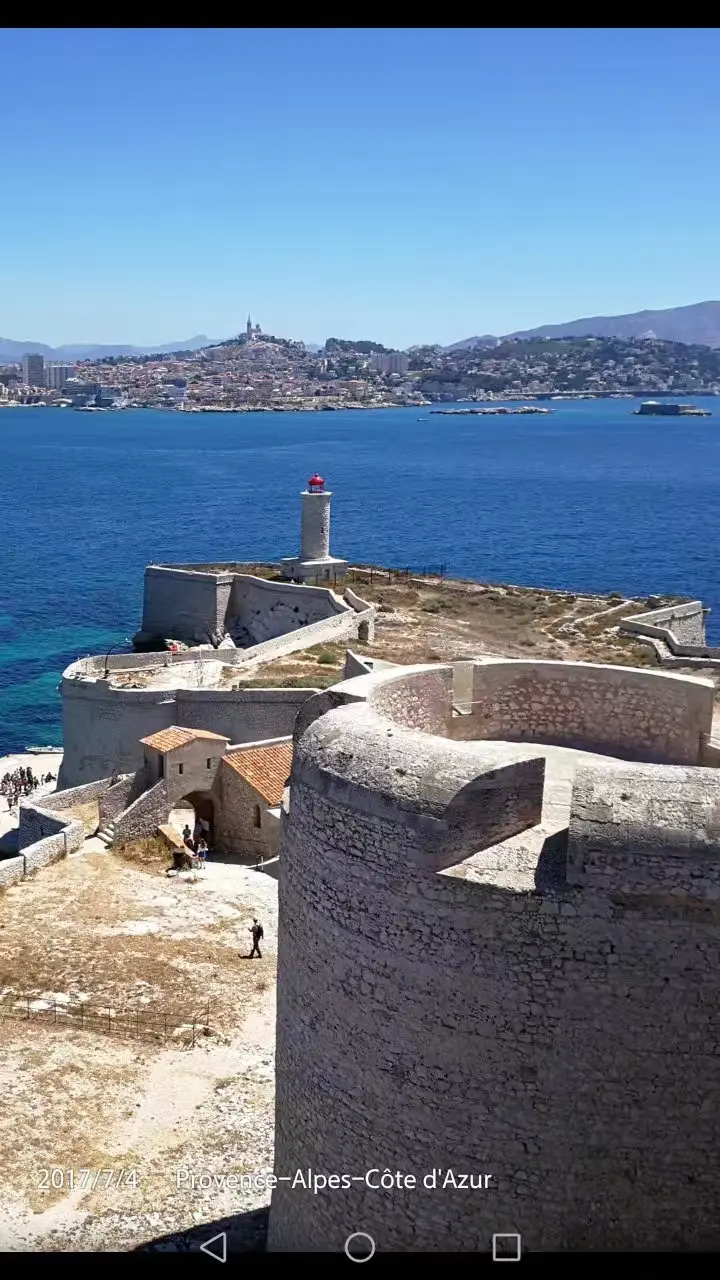 马赛港外的伊夫岛基督山伯爵命运转折之地20170704
