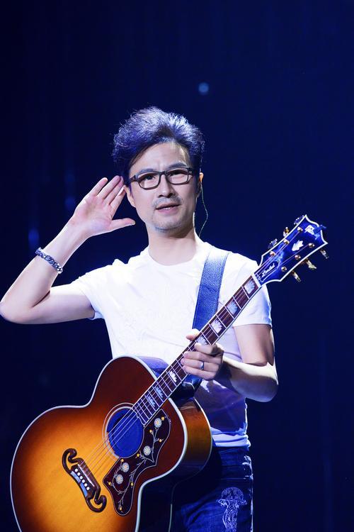 十位最受欢迎的70后歌手,谁是你的青春呢