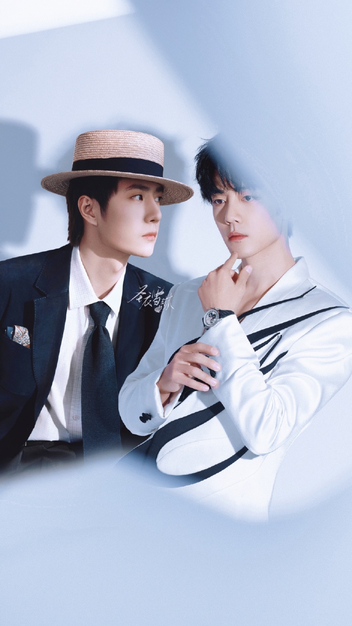 王一博621飞巴黎,肖战暂时没有回国行程,听我说,你俩在国外领完证再