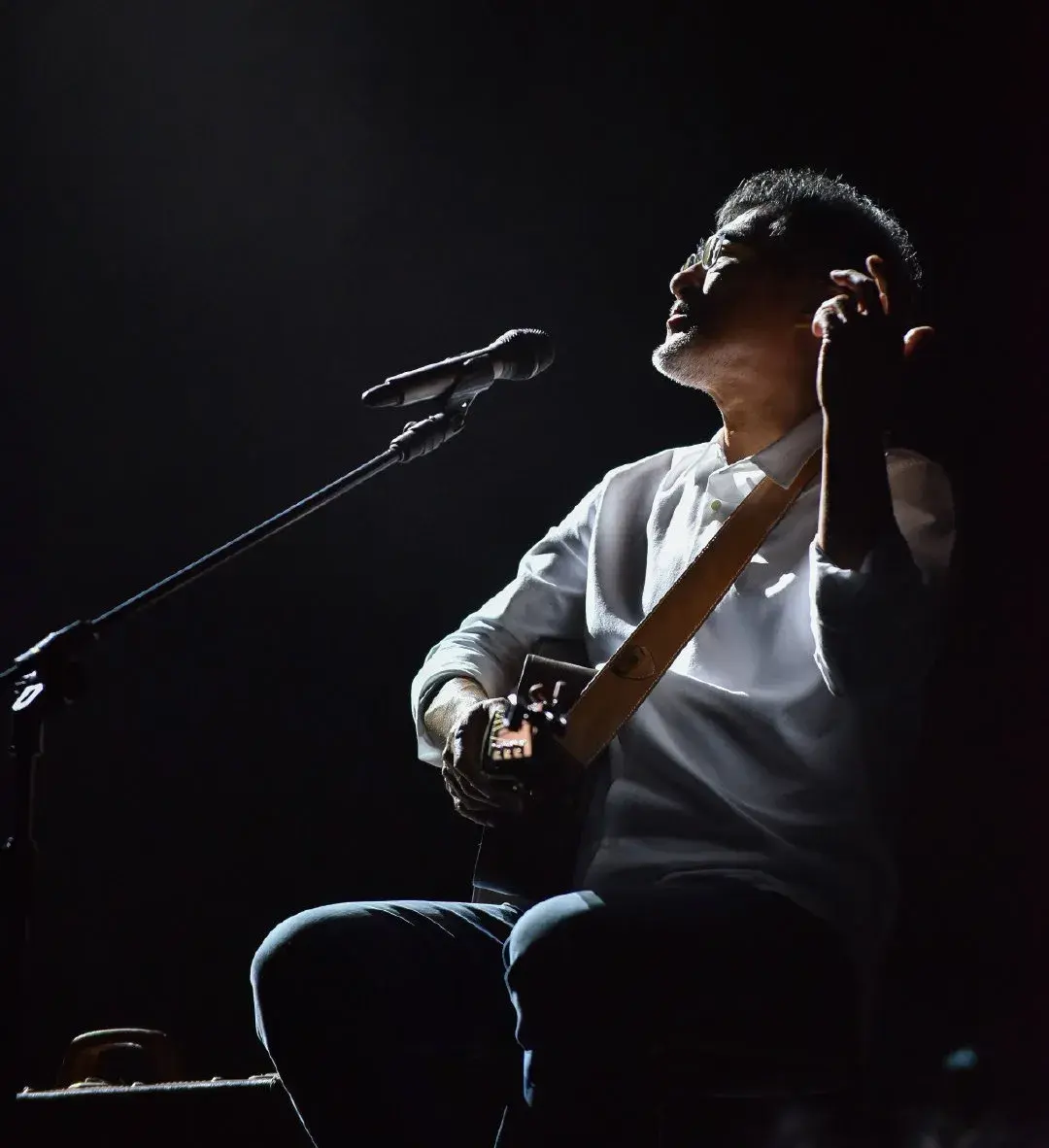 刚刚李宗盛62岁了我懂了但晚了