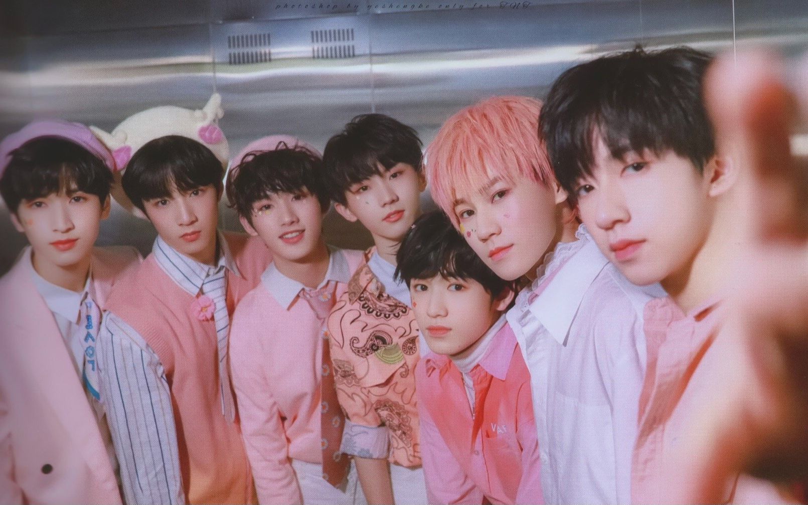 tnt时代少年团姐姐真漂亮卡点换装对你施展少年独有的心动暴击