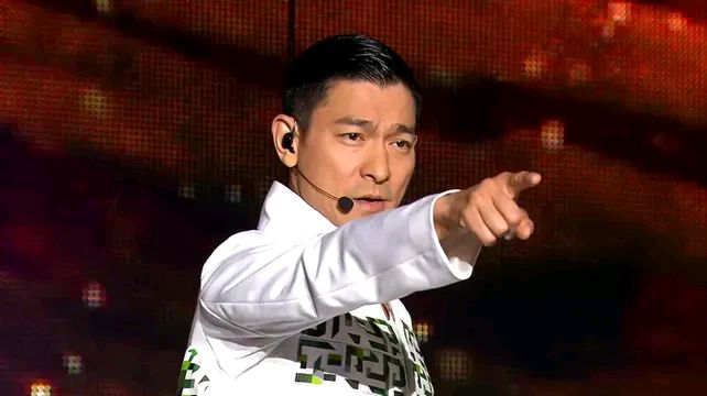 刘德华抖音演唱会(刘德华抖音演唱会视频)