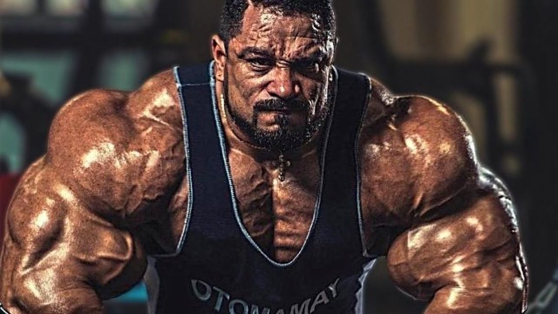 健美史上第一个人气冠军,肌肉逆天,还有迷人笑容