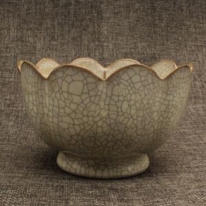 宋哥窑开片莲花碗 古玩古董 仿古瓷器 摆件收藏