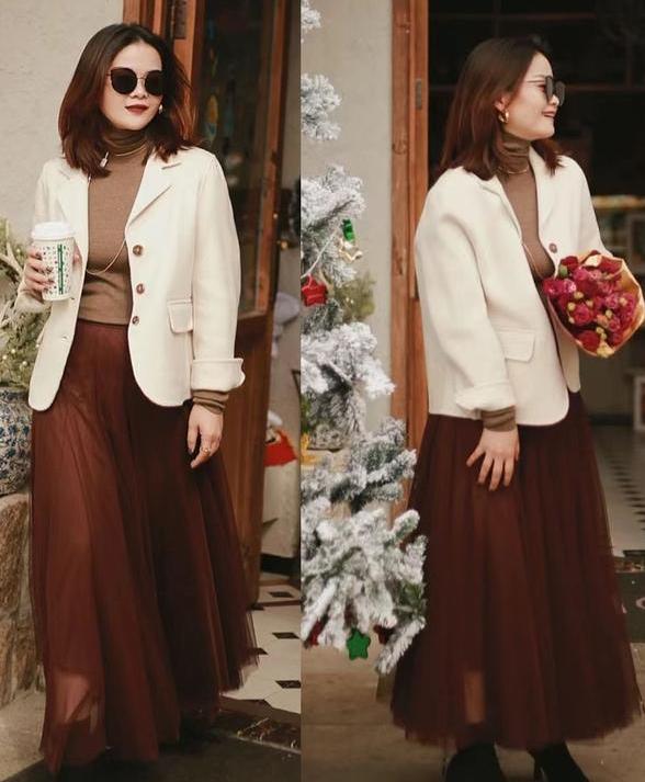 40岁女人掌握的冬季穿搭技巧,舒适简约又高级,显气质又减龄