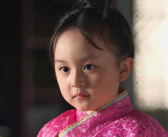 小桑稚#刘楚恬这位小演员,5岁的她曾经扮演过《芈月传》里的小芈月