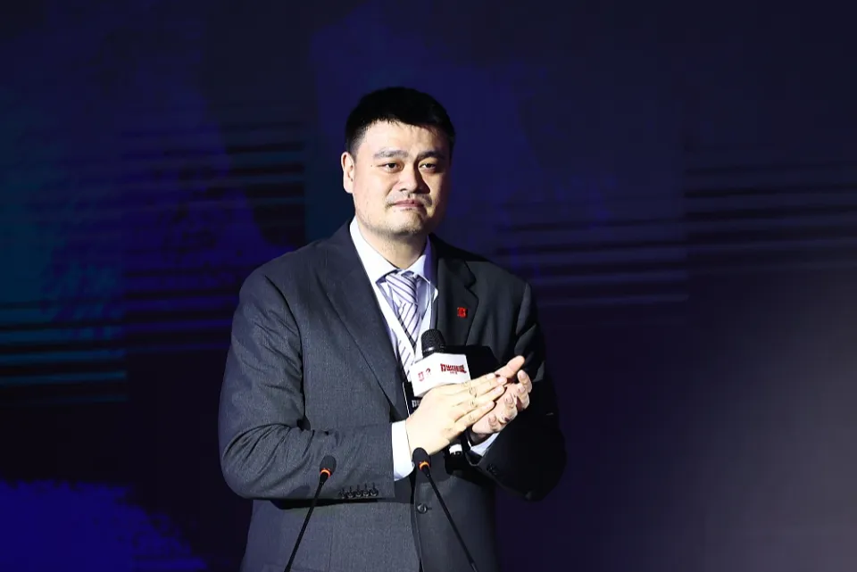 姚明回应中国男篮球员被网暴可这表态晚不晚