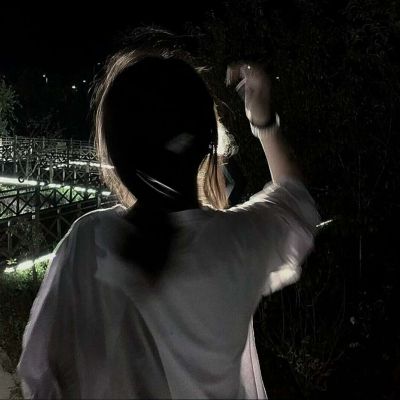 唯美头像意境女生高清伤感女生图片全集