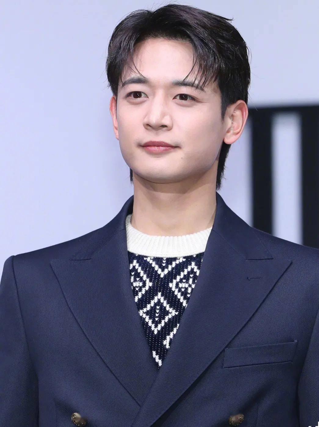 崔子将结婚-本月少女全员解约胜诉-shinee珉豪孙娜恩新剧-fantagio