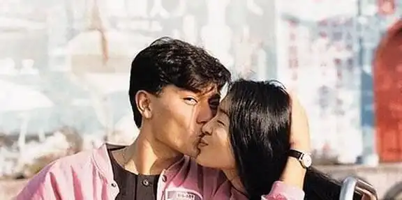 喻可欣和刘德华签过婚书分手后曝其私密事37年还没放下