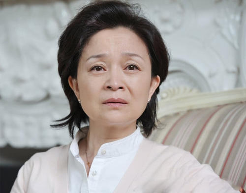 这十位"婆婆妈妈专业户"年轻时的样子,你认得出来吗?_手机搜狐网