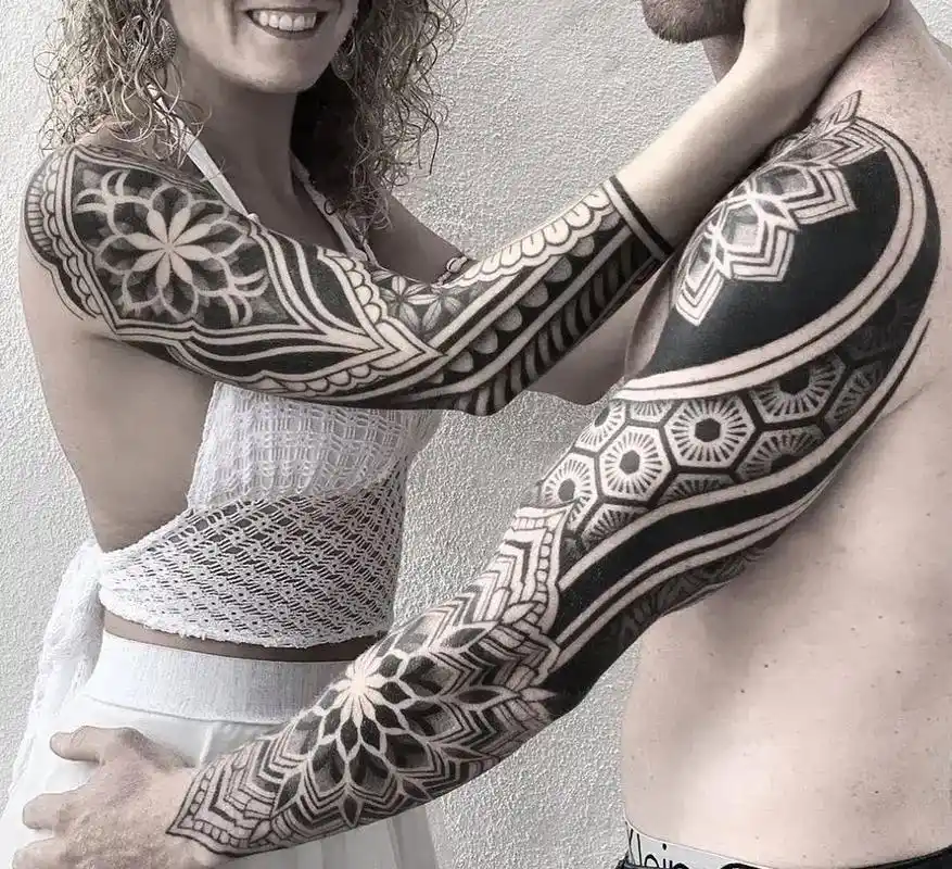 关于现代图腾:现代的图腾纹身图案,更多的是艺术的表 - 抖音