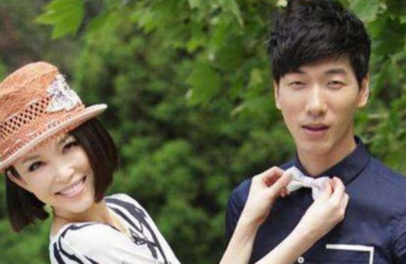 张亮老婆寇静是哪里人二人真的离婚了吗