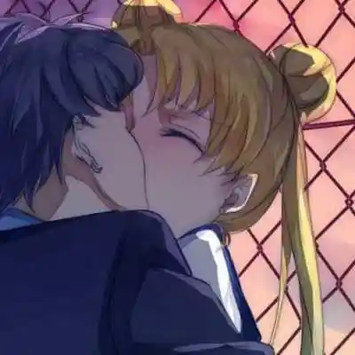 一对两张动漫爱人甜美拥吻头像,情侣头像图片-回车桌面