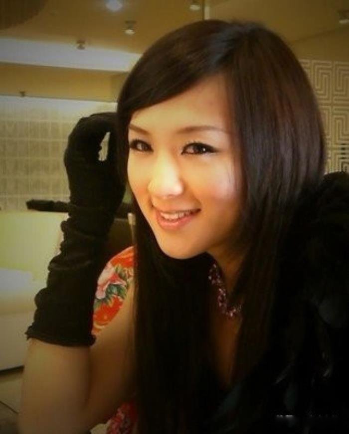 反串演员叶紫涵现状手术了吗现在是男是女