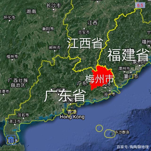 梅州市是广东省的一个地级市,位于广东省的东北部,和福建省江西省接壤