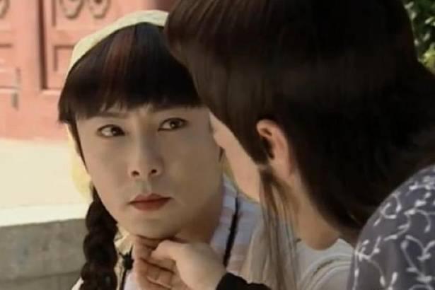 张卫健是真"女装大佬",15套女装造型妩媚多娇,女人都不如他