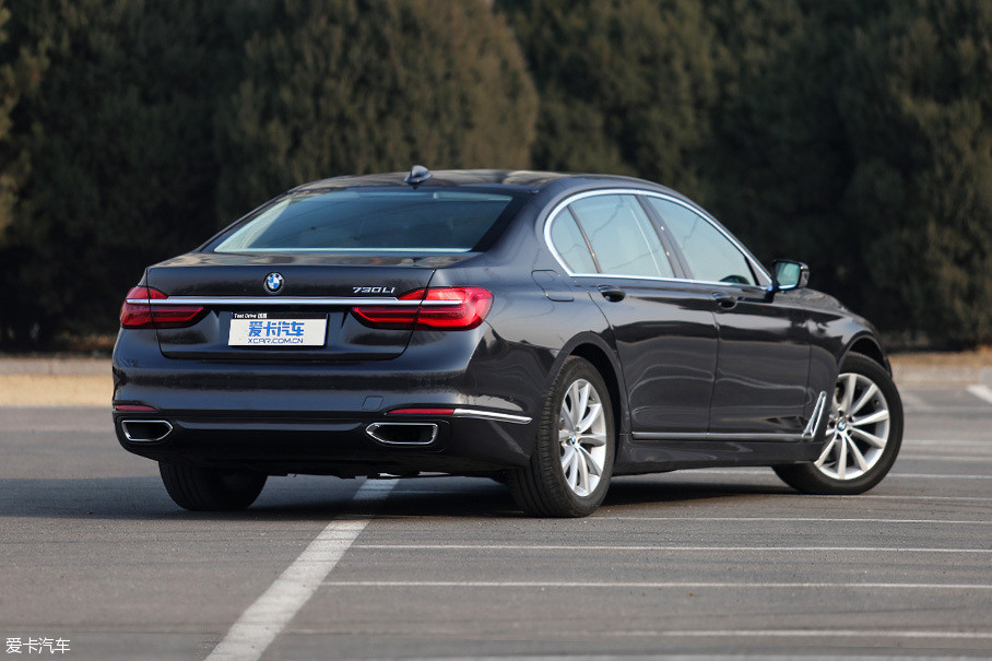 > 宝马730li豪华版测试