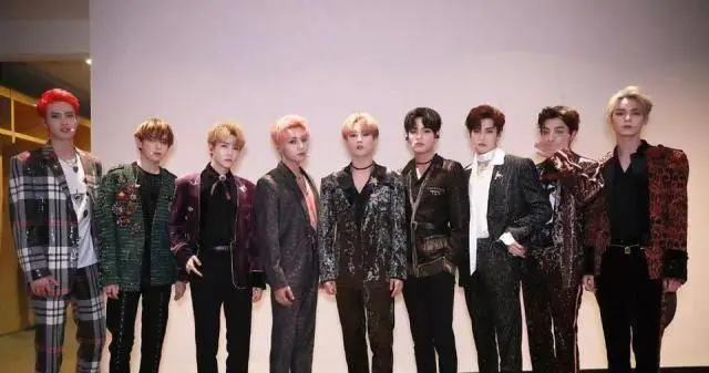 r1se男团阵型呈凹字型周震南成最大败笔远不如ninepercent