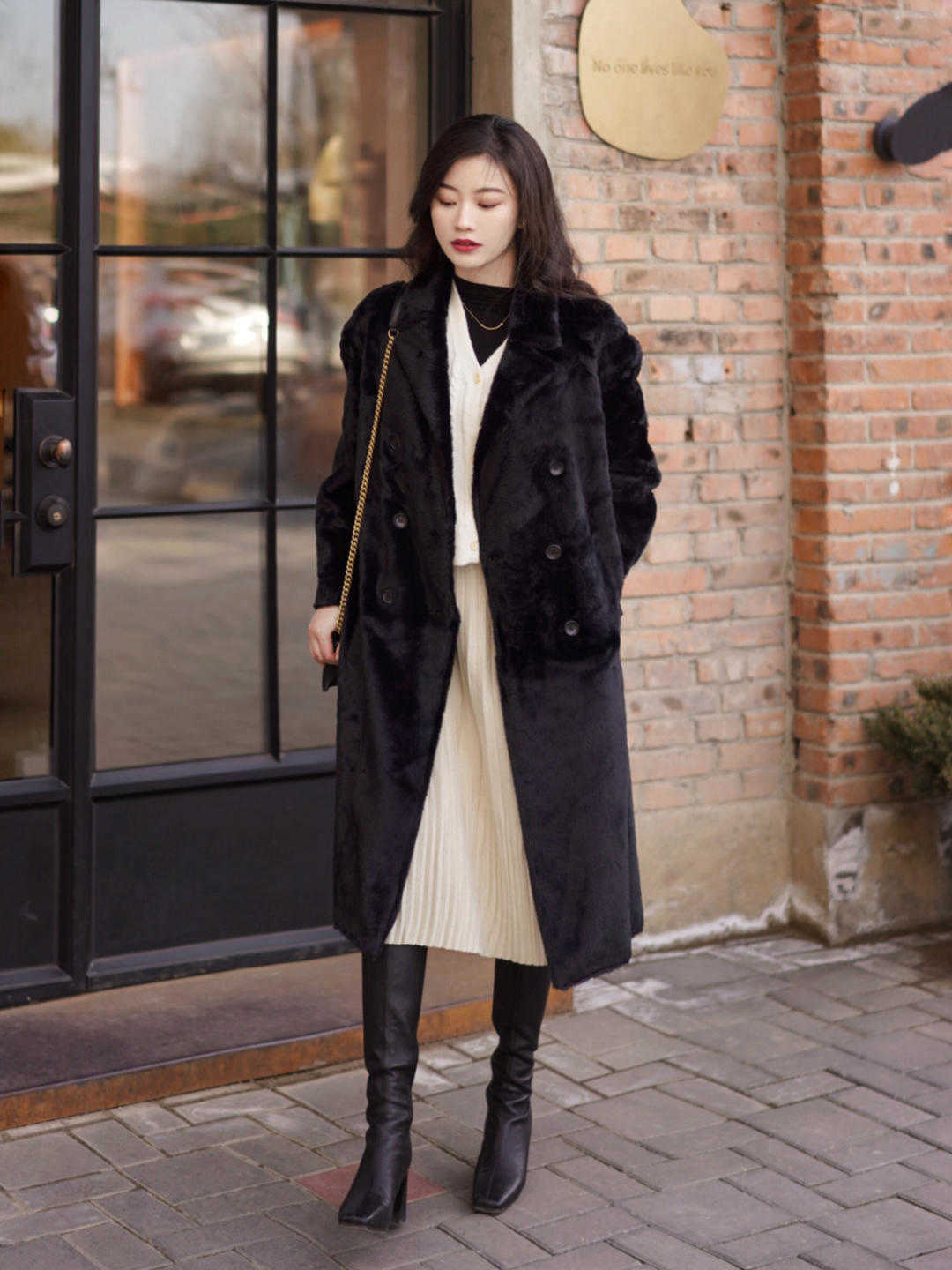 长筒靴子搭配衣服图片(手把手教你如何搭配靴子)