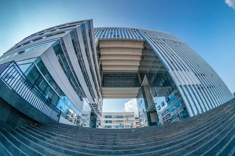 广西艺术学院相思湖校区2017年图书馆风光摄影