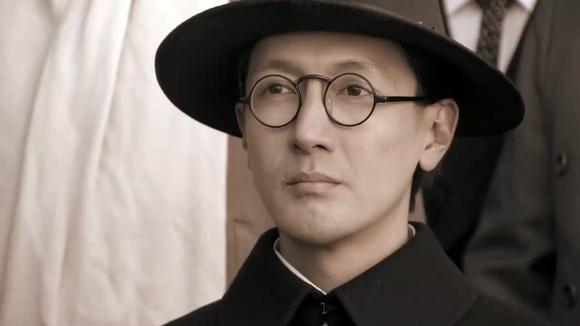 东方战场:1931年清朝皇帝溥仪,抵达辽宁营口,从此成为傀儡皇帝-影视综