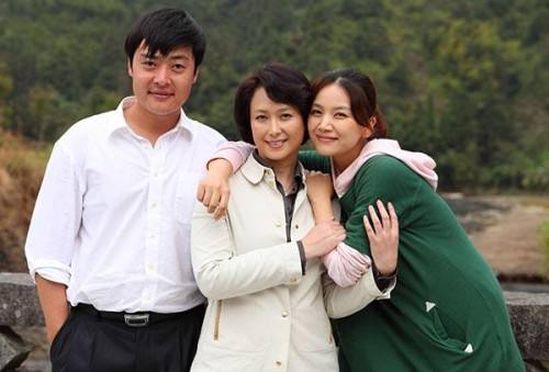 影帝张桐抑郁三年甚至想自杀,这位有趣的妻子帮助大