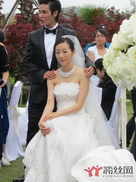 韩雪的真正老公是谁 韩雪现实生活中老公