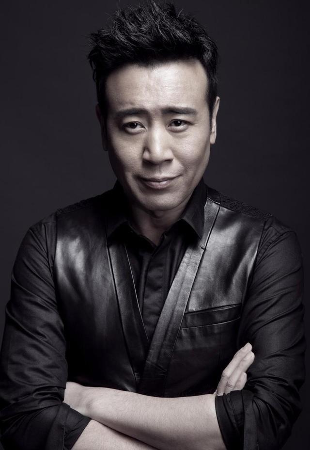 原创聊聊关注近期猛涨的十强70后男明星你最爱谁于和伟徐洪浩黄磊