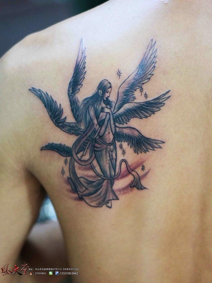 六翼天使纹身