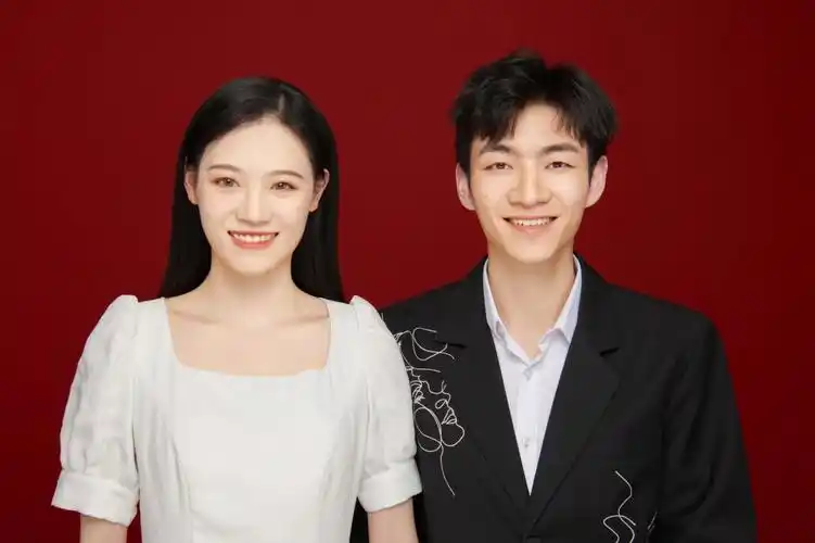 结婚登记照还得是海马体