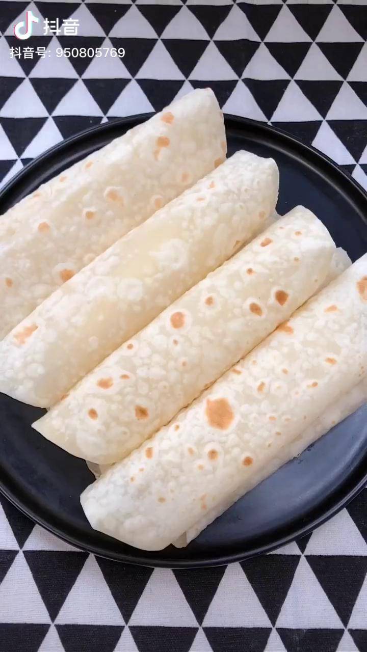 薄饼这样做卷上配菜更好吃