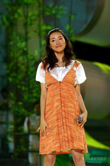 韩雪献唱南宁民歌节 《竹林风》送清新问候(图)