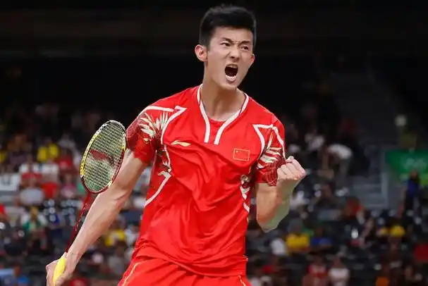 羽毛球谌龙(奥运冠军谌龙巅峰让李宗伟绝望)  第2张