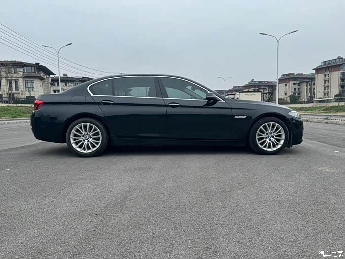 【图】出一手16年上牌宝马525豪华设计套装_宝马5系论坛_汽车之家论坛