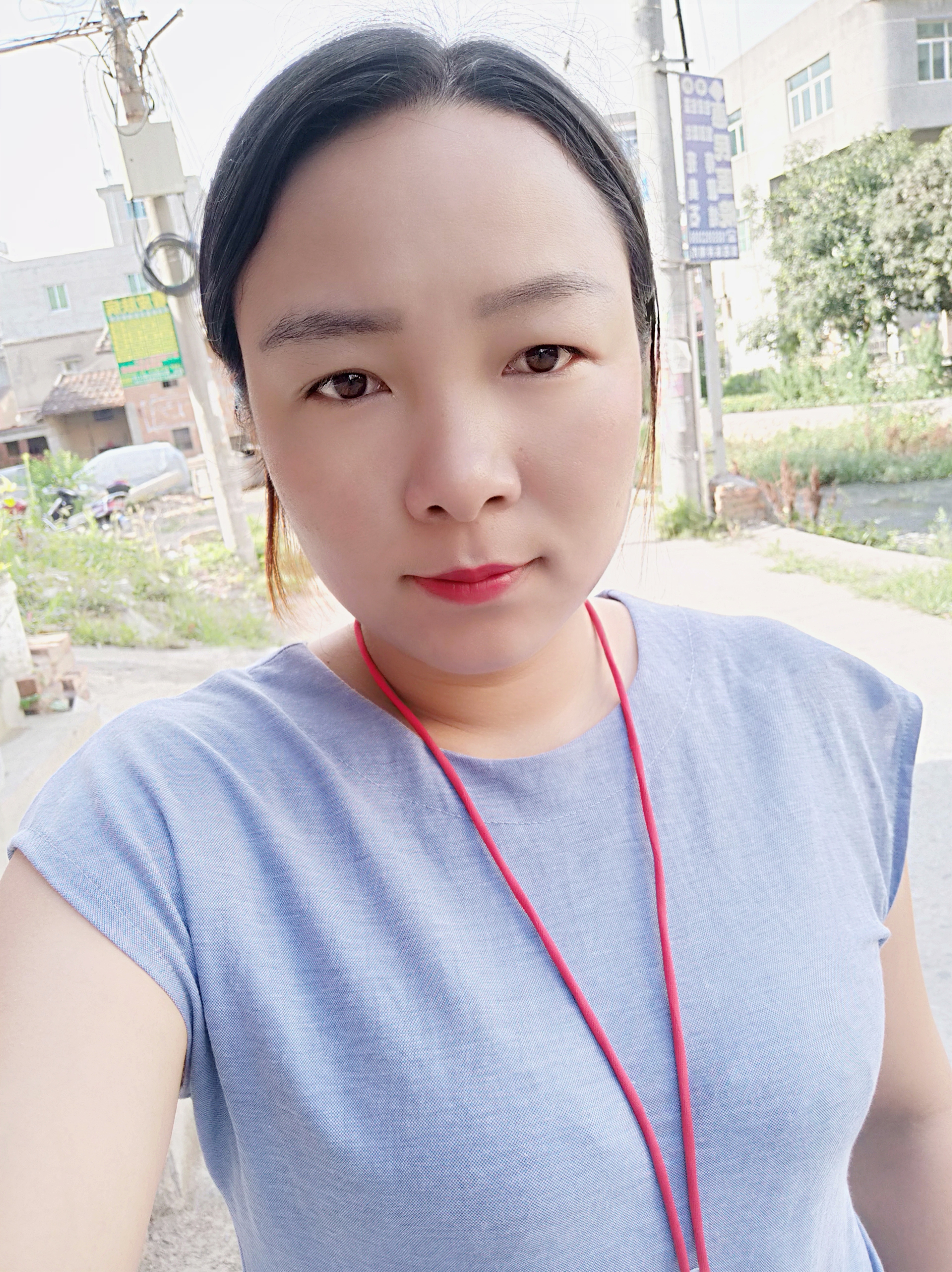 37岁离异女征婚照片(id:1157768)_福建莆田征婚交友_我主良缘网