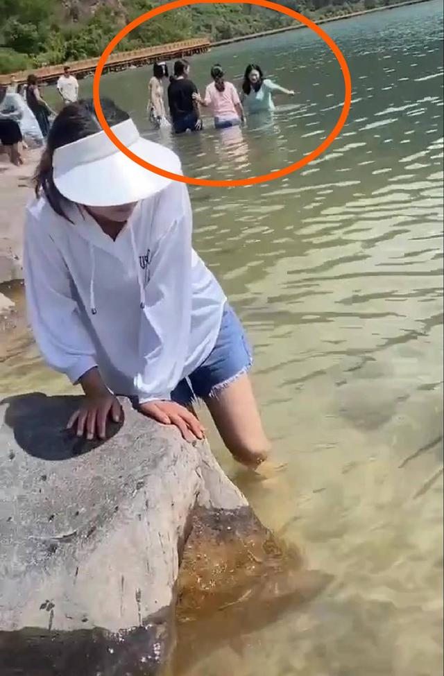 4名女孩在西昌邛海落水1人溺亡3人获救 救人者:很