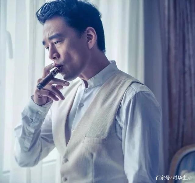 "霸总"王耀庆终翻红:有趣的人,每天都在撩这个世界