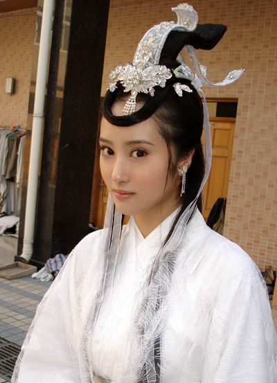 李欣汝饰演嫦娥